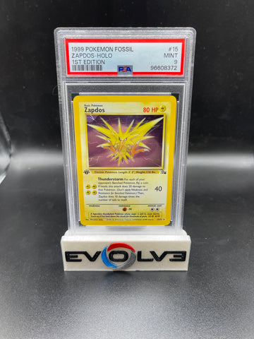 Zapdos - 1st Ed Holo (015/062) [Pokémon: Fossil] PSA 9