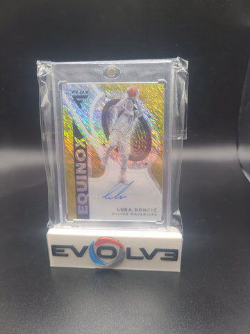2020 flux luka doncic gold /10 autograph